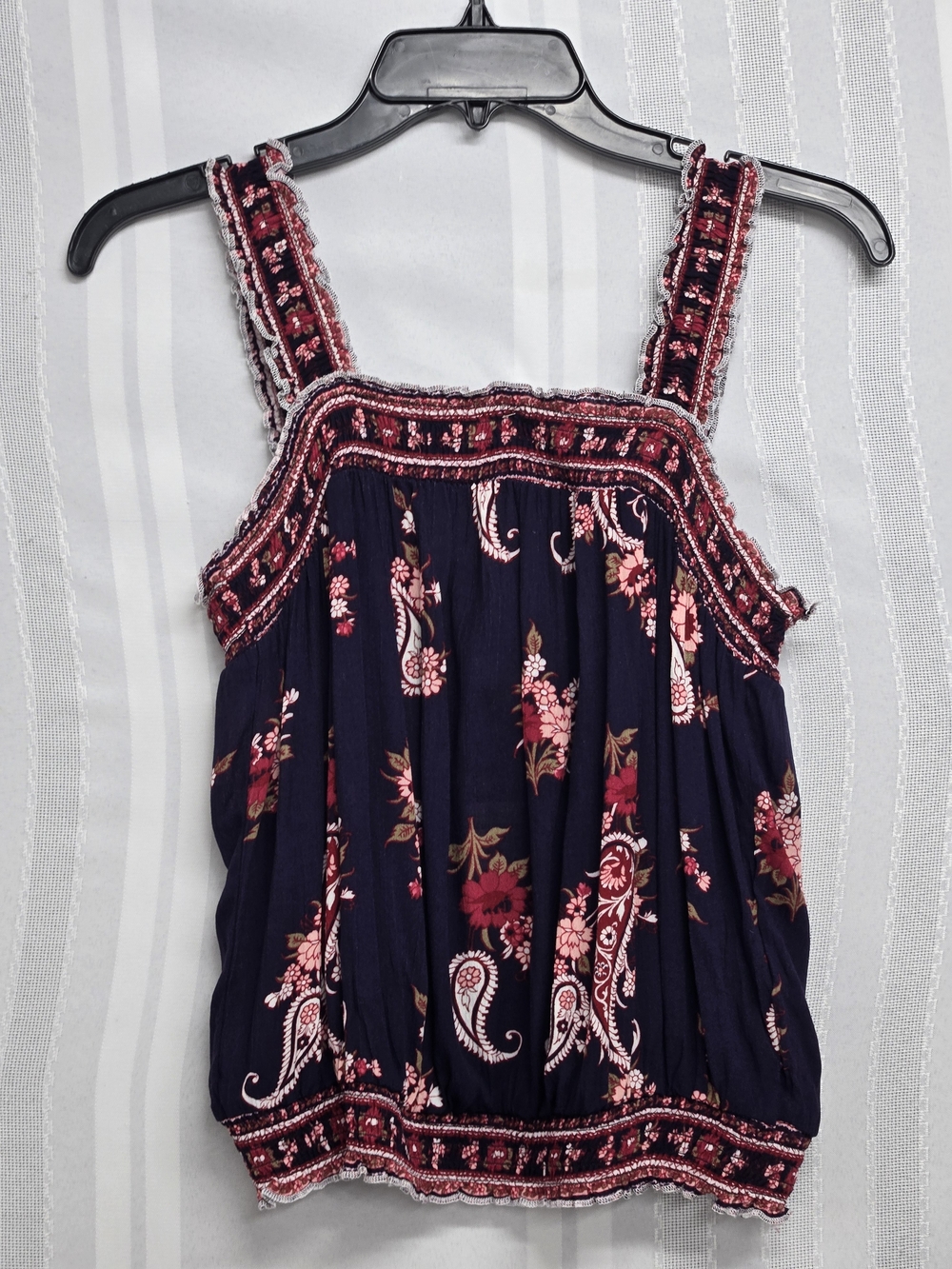 Boho Floral Smocked Navy Tank Top with Pink Accents Size Large